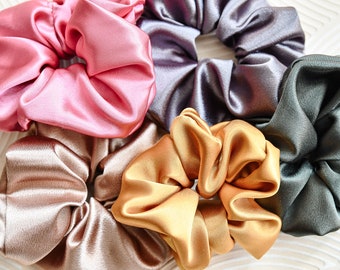 Scrunchies, hair tie, hair band, hairstyle, velvet, shiny, satin, large