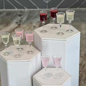 1:6 scale wine cups for dolls, doll wine, elf prop, fake mini wine, playscale wine, wine for doll, 1/6 scale wine, mini doll wine cups