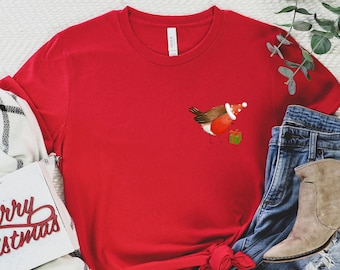 Christmas Robin Bird Shirt, Graphic Womens Shirt, Christmas Gift for Family, Brother,Sister Gift, Graphic Birds, Natural Shirt, Animal Lover