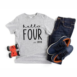 Camisa Hello Four Est 2021, Camisa de 4º Cumpleaños, Regalo de Cumpleaños de Cuatro Años imagen 4
