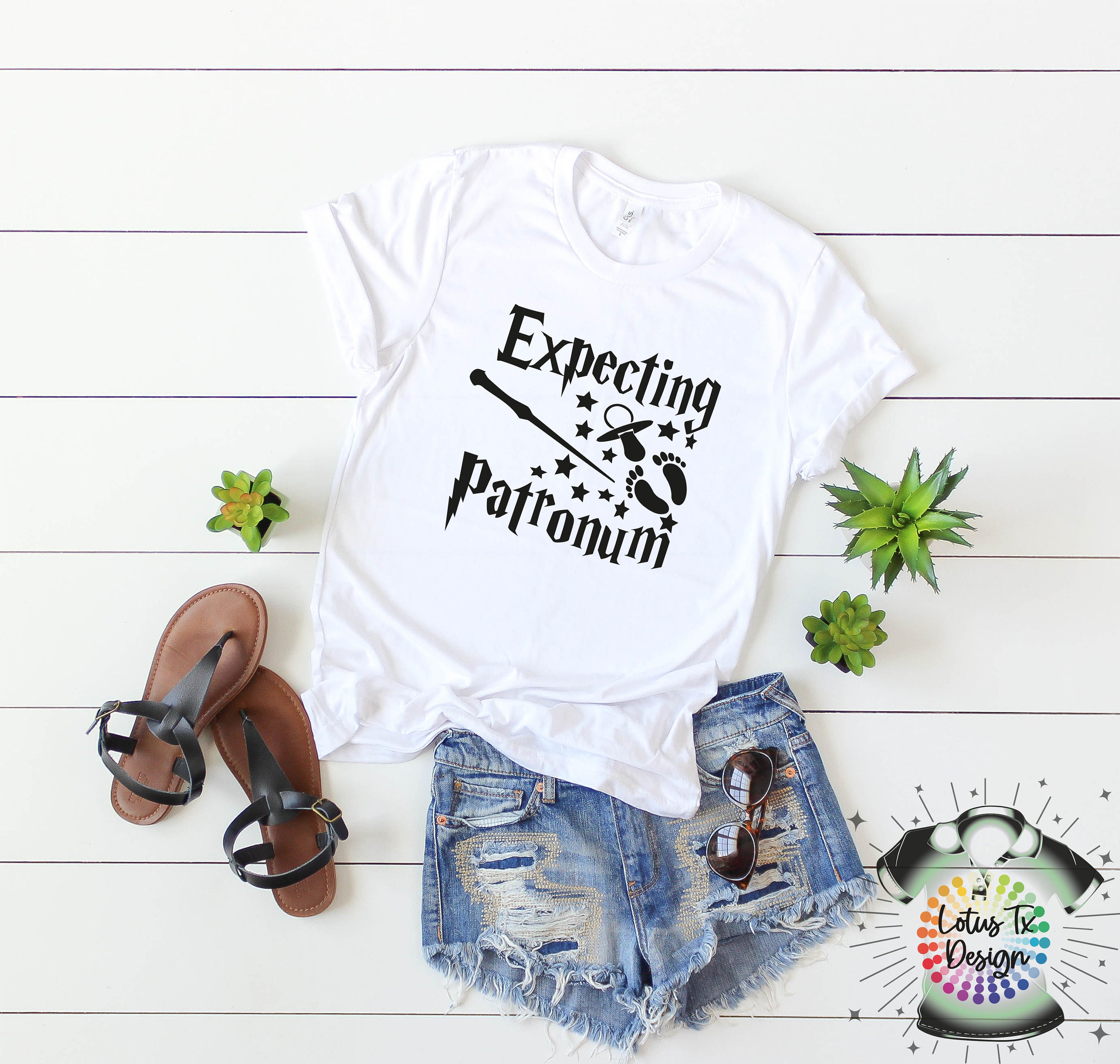 Expecting Patronum Shirt, Pregnancy Announcement Shirt, Pregnancy Shirt,  Pregnancy Reveal Shirt, Gift for Her, Gift for Mom, Mom to Be Tee -   Canada