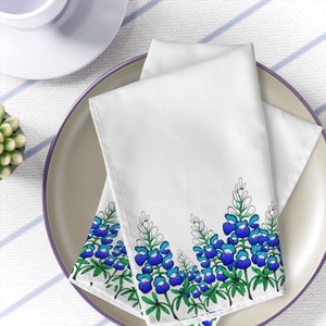 Bluebonnet Napkins, Texas State Flower Dining Table Topper Wildflower Napkins for Country Homes Texas Napkins Cottages Floral Interior