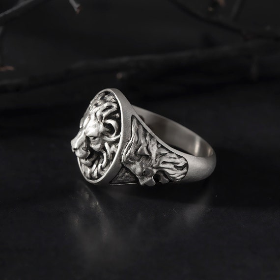 Silver Lion Signet Ring Men s Signet Ring Oxidized Lion Head