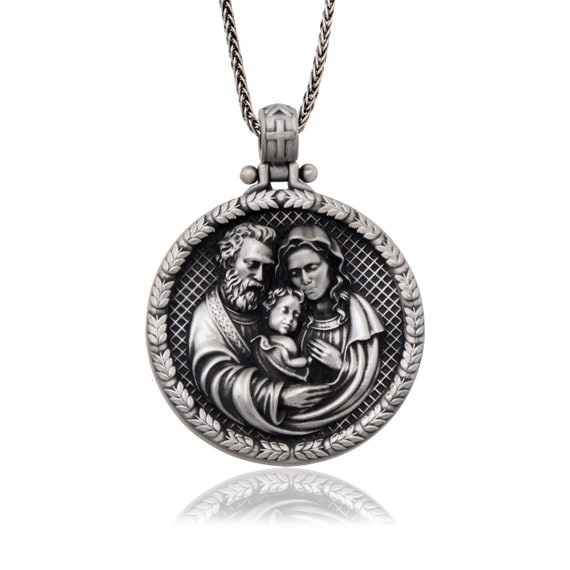 Silver religious necklaces online