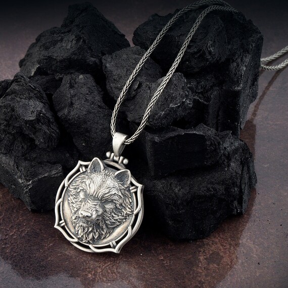Silver shop animal pendants
