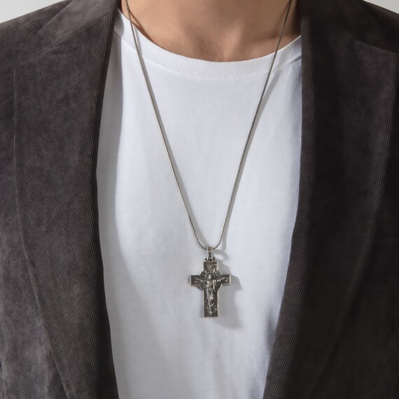 Christian jewelry shop men