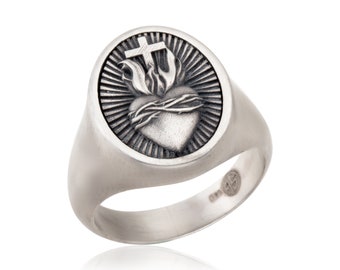 Silver Sacred Heart Man Ring, Crucifix Statement Rings, Men's Religious Jewelry, Birthday Gifts For Husbands, Gift For Fathers Day
