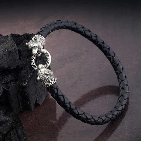 Bear bracelet best sale mens