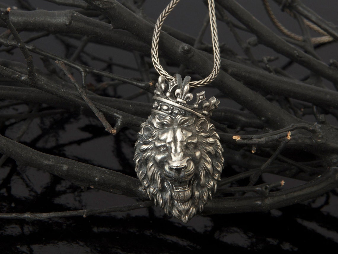 Pendentif roi lion dargent avec chaîne collier de lion Etsy
