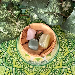 Heart Chakra Healing Crystal Set: Rose Quartz, Aventurine, Onyx, Unakite
