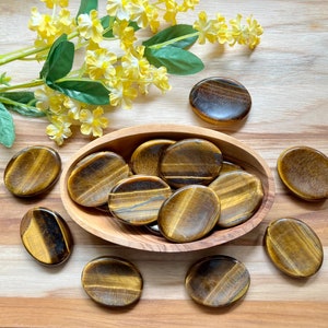Tiger&#39;s Eye Worry Stone