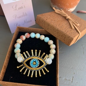 Evil eye protection beaded bracelet