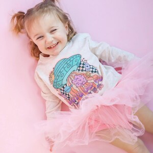 Camiseta para niños pequeños &quot;Go To Jupiter&quot;: atuendo espacial retro