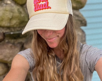 Fragen Sie Ihren Dad Trucker Hut, Mama Trucker Hut, Beige Trucker Hut Frauen, GESCHENK für Sie, Trendy Trucker Hats für Frauen, Muttertagsgeschenk Mama