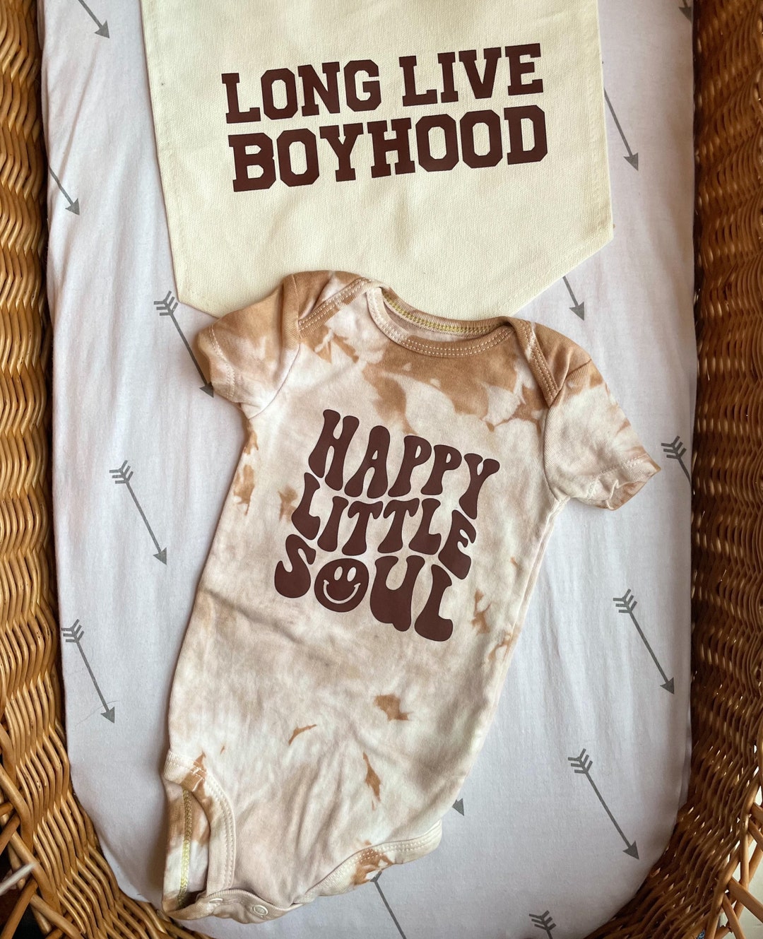 Happy Little Soul Baby Bodysuit | Boho Baby Bodysuit | Hippie Baby, Retro Baby | Trendy Baby Outfit | Neutral Baby | Baby Shower Gift