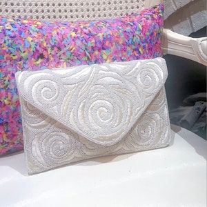 Cream Roses Crossbody Clutch Beaded With Silk Embroidery
