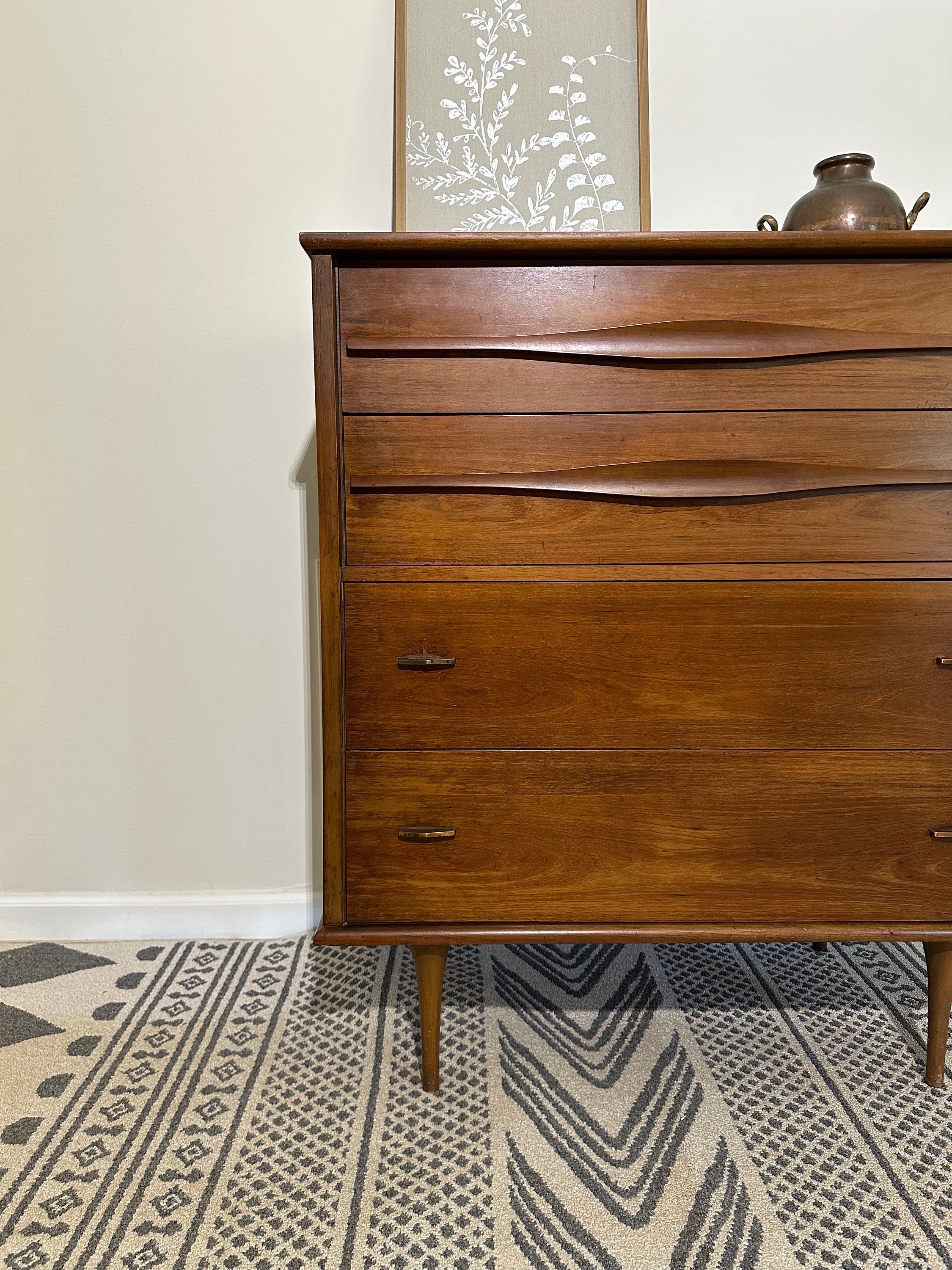 Mid Century Modern Tallboy Dresser // Vintage MCM Furniture // Living