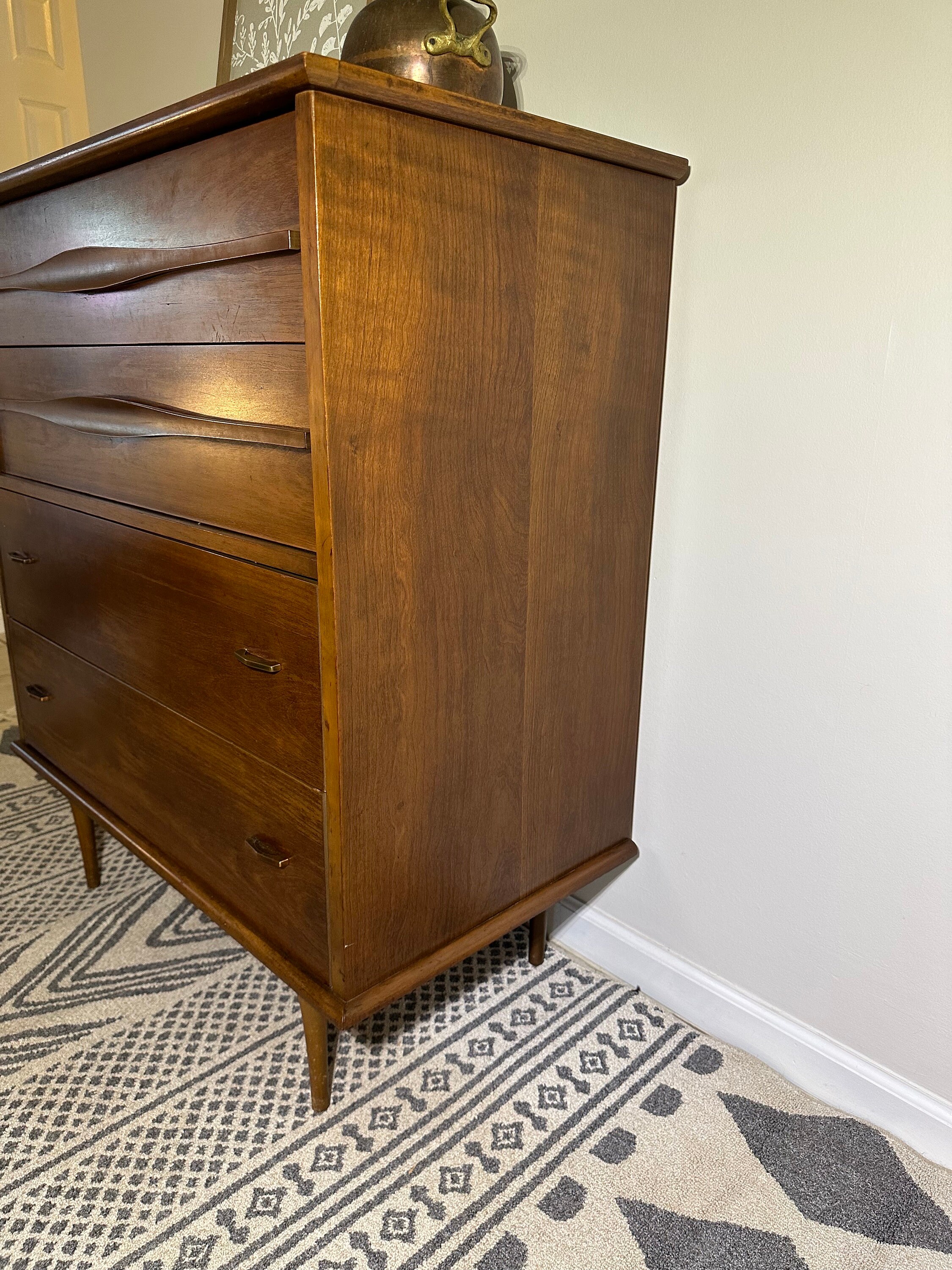 Mid Century Modern Tallboy Dresser // Vintage MCM Furniture // Living