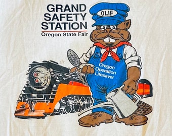 1990’s Daylight 4449 Locomotive at the Oregon State Fair, X-Large Unisex Tee shirt