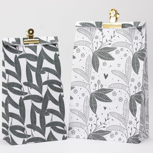 Sacs cadeaux feuilles de jungle | Sacs en papier, sacs à fond plat, emballages cadeaux