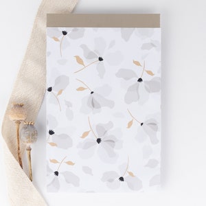 Papiertüten Blütenblätter, champagnerfarben Blumen, Geschenktüten, Geschenkverpackung, Flatbag, Paper bags Bild 3