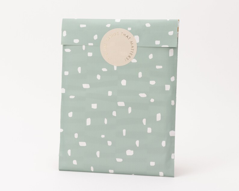 Paper bags minimalism, sage Summer, gift bags, gift packaging, flat bag, paper bags, spring image 1