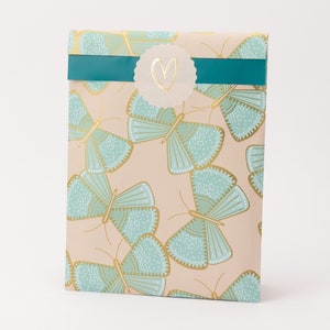 Sacs en papier papillons beige/bleu clair avec effet doré | Sacs cadeaux, emballage cadeau, sac plat, sac en papier, emballage cadeau