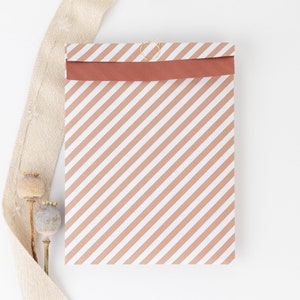 Paper bags stripes kraft cinnamon colored, red, 17 x 25 cm Gift bags, gift packaging, flatbag, paper bag, shipping packaging, chic image 2