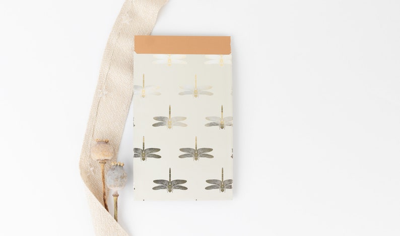 Papiertüten Libelle, Gold-Effekt, 12x19cm Geschenktüten, Geschenkverpackung, Flatbag, Paper bags, Natur Bild 5