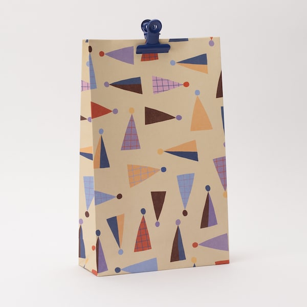 Birthday Crown Gift Bags | Paper Bags, Gift Wrapping, Kids, Block Bottom Bags, Party Favors for Children's Birthdays, Colorful Children's Birthdays