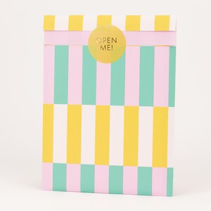 Sacchetti di carta Bold Stripes, Verde / Rosa / Giallo | Estate, sacchetti regalo, confezioni regalo, borsa piatta, sacchetti di carta, primavera