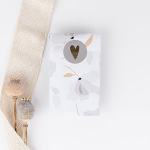 Papiertüten Blütenblätter, champagnerfarben Blumen, Geschenktüten, Geschenkverpackung, Flatbag, Paper bags Bild 5