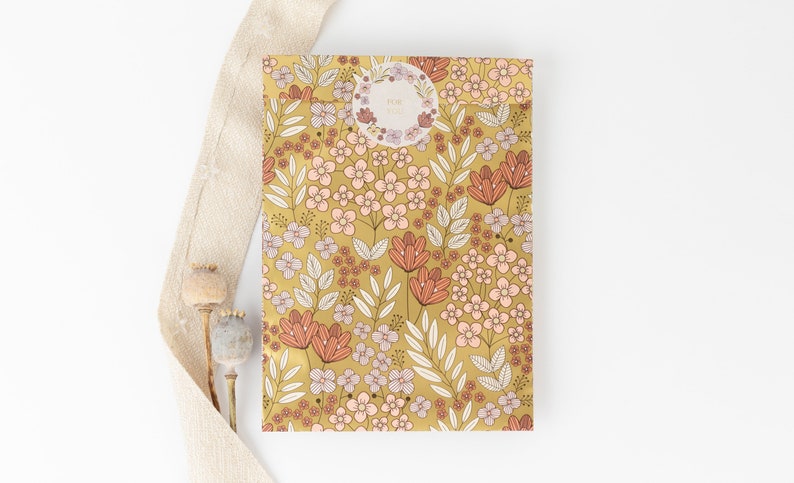 Paper bags flower meadow retro gold/pink, chic with gold effect Gift bags, gift wrapping, flat bag, flowers image 2