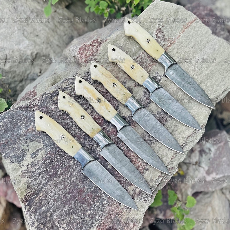 Handmade Steak knives sets
BBQ STEAKS KNIFE
cutlery gift set,steaks knives forks,kitchen dining,steak knives,steak blades,table knives
steak eaters,vintage steaks,cutlery and knives,Christmas gift,Full Tang knife,
Utility Knives,Christmas Gifts
