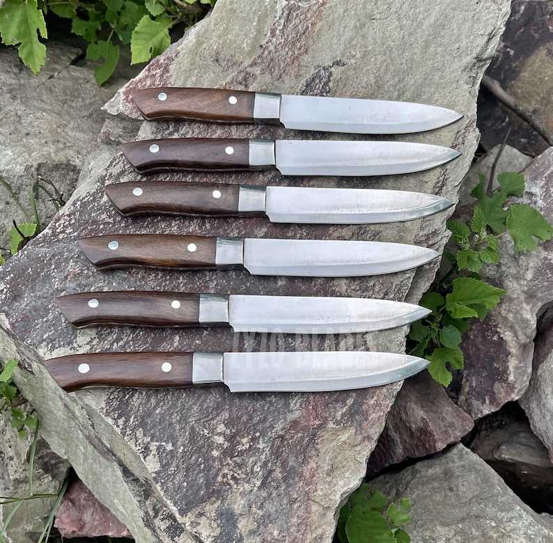Handmade Steak knives sets 
BBQ STEAKS KNIFE
cutlery gift set,steaks knives forks,kitchen dining,steak knives,steak blades,table knives,
steak eaters,vintage steaks,cutlery and knives,Christmas gift,Full Tang knife,
Utility Knives,Thanksgiving Gift