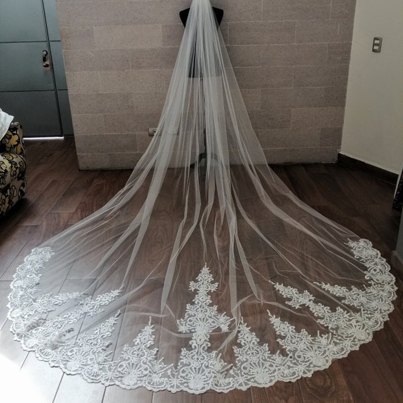 Ivory Wedding Veil 3 5 Meters 11 4 Feet With Lace Etsy