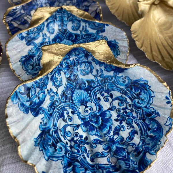 Schmuckschälchen Muschelschale blue Jakobsmuschel handmade florales Muster
