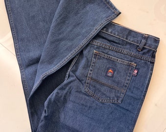 【PNB NATION CLOTHING】W38　L32　Lサイズ　濃紺 PNB Nation - PNB NATION ピーエヌビーネイション 刺繍 ナイロン