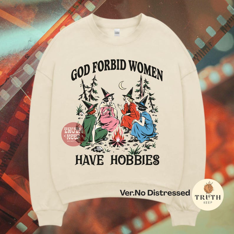 Gud förbjude kvinnor att ha hobbyer PNG, vintage häxcoven Halloween, feministisk häxsublimering, skjortdesign för spöksäsongen bild 3