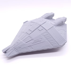 Narcissus - 1&quot;, 3&quot;, 6&quot; or 12&quot; Model - Custom Alien Xeno Isolation Space Ship