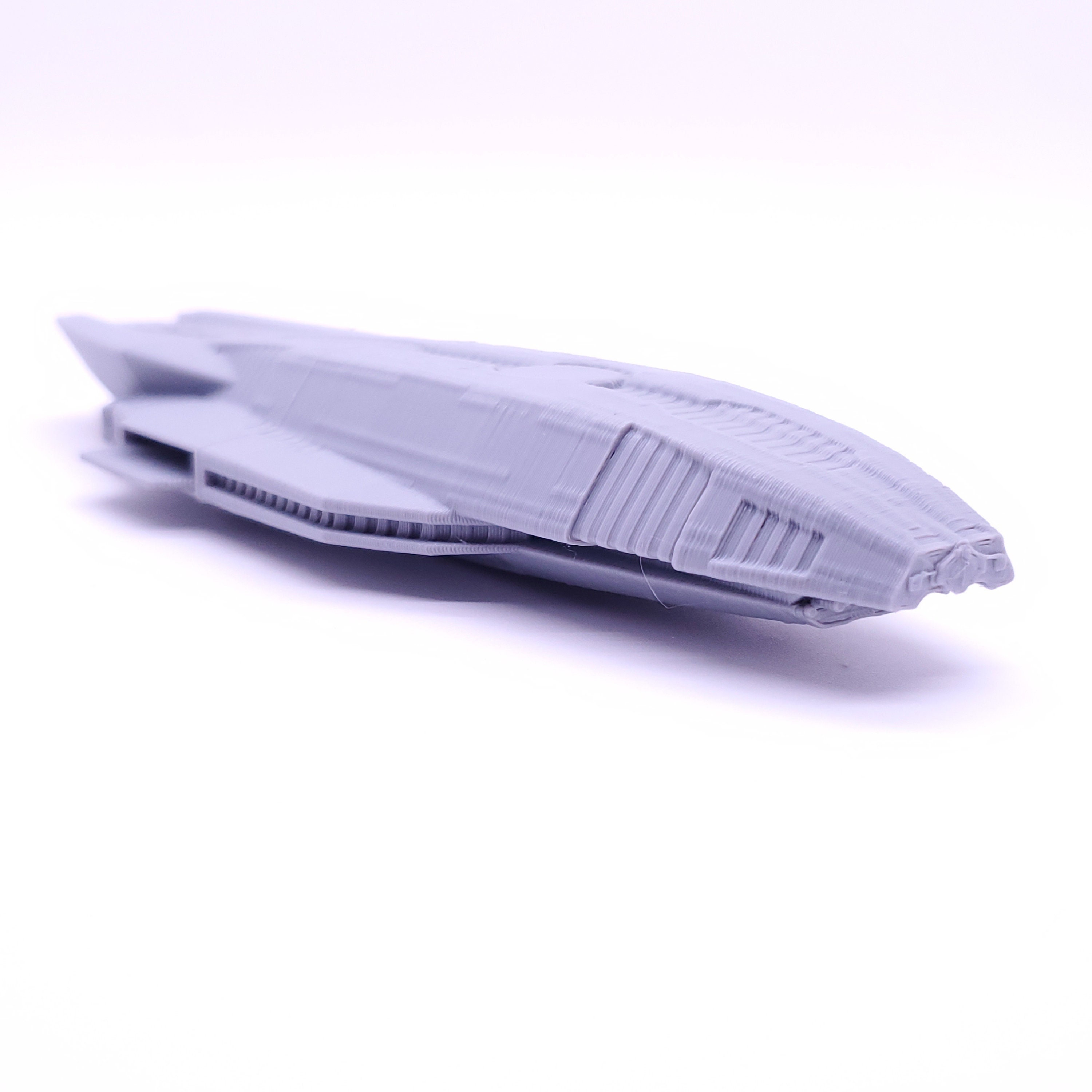 Cygnus Klasse Gunstar - 1", 3", 6", 12" oder 18" Modell - Custom Raumschiff Sci-fi Modellbausatz