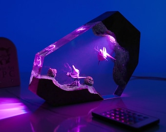 Lampada in resina HK Knight & Hornet – Lampada notturna Sherma in resina e legno, regalo per gamer, decorazione per videogiochi, merchandising realizzato dai fan, regalo per la festa della mamma