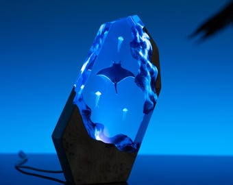 Manta rays Jellyfish Night light, Resin Wood Lamp, Blue ocean Miniature, Home Decor Dnique Kids Gift, Father's Day Gift for Him