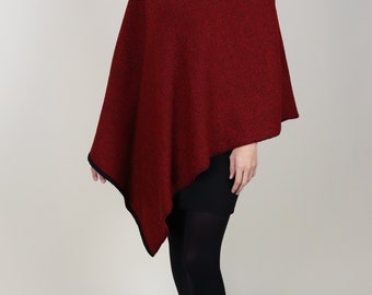 Woolen free size poncho in red and black