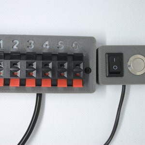 thumbnail image 2 of Smart Device Integrations Neptune Apex Breakout Box | Slim Push Terminals With Hidden Mounting Bracket 2 of 5