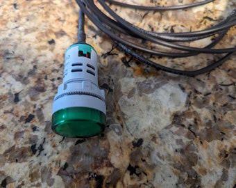 Kontrolka alarmowa LED 24 V, wpuszczana, złączka odciążająca do Neptune Apex