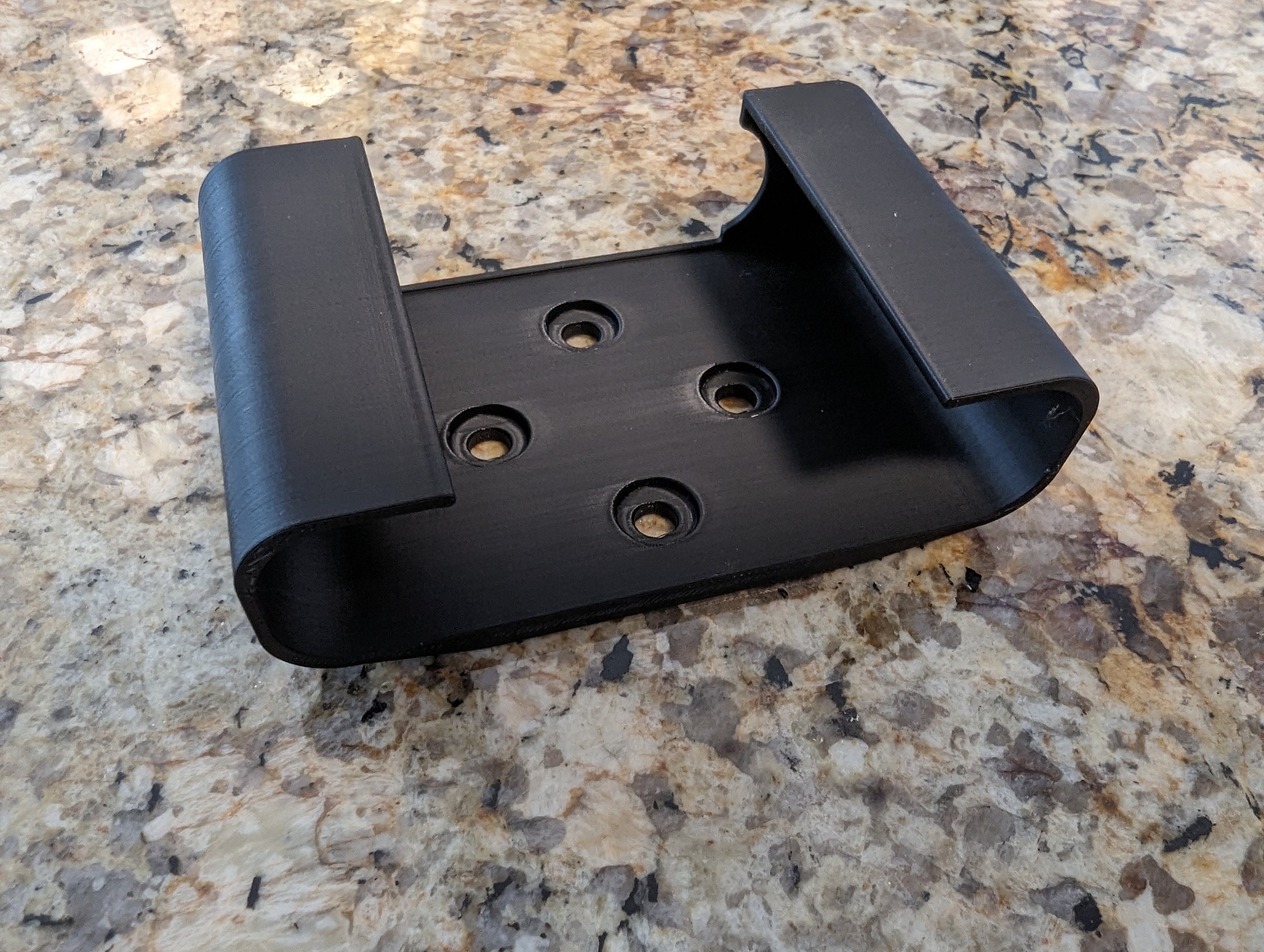 Wall Mount for MOZA Universal Hub | Compatible with 4080 Extrusion