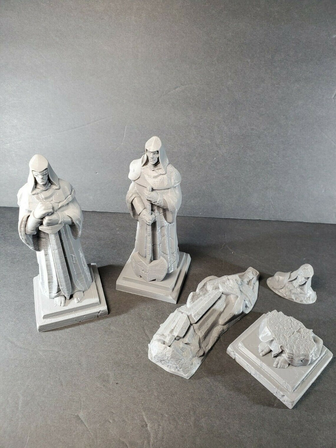 Statues 5 Piece Warhammer 40k War Gaming Terrain Etsy