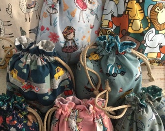 Pochons à coulisses, sacs de rangement en tissu aux motifs pour enfants