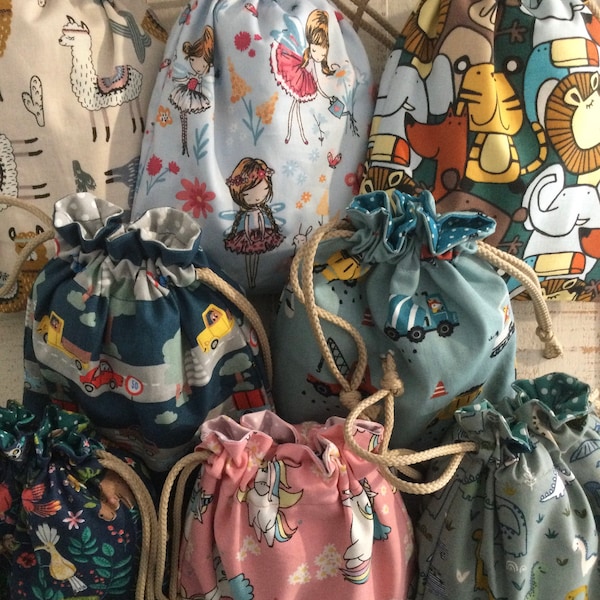 Pochons à coulisses, sacs de rangement en tissu aux motifs pour enfants